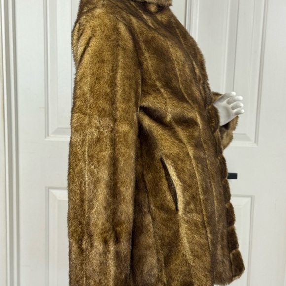 Pamela Mccoy faux fur size Small women's dark brown color coat - Picture 8 of 15